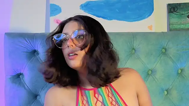 Paola Lyon  online show from March 2026 06:14:01 PM