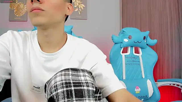 jake and joaquin online show from February 2025 08:51:02 PM