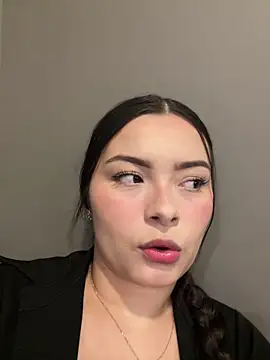 aneesa darzi online show from February 2025 10:09:01 PM