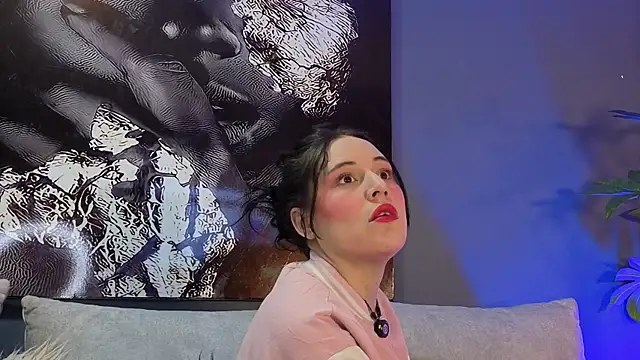 Snapshot of nadescomthxx chatting on November 2025 07:26:02 PM nadescomthxx online show from November 2025 07:26:02 PM