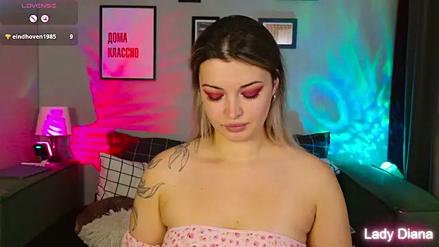 LancasterLady online show from November 2025 01:33:02 PM