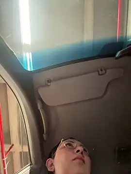 Snapshot of my-kitty chatting on December 2025 08:36:02 PM my-kitty online show from December 2025 08:36:02 PM