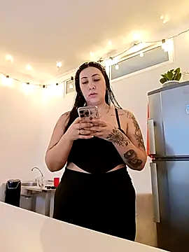 Snapshot of my-kitty chatting on February 2026 10:58:02 PM my-kitty online show from February 2026 10:58:02 PM