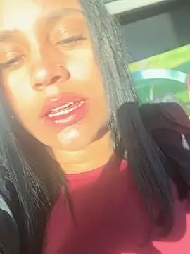 Snapshot of pamela_anderson_ chatting on December 2024 11:33:01 AM pamela anderson online show from December 2024 11:33:01 AM