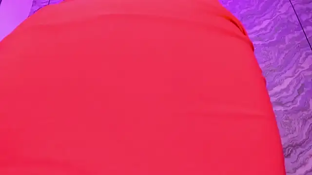 Snapshot of EmmaSwift_ chatting on January 2025 05:09:01 AM EmmaSwift online show from January 2025 05:09:01 AM