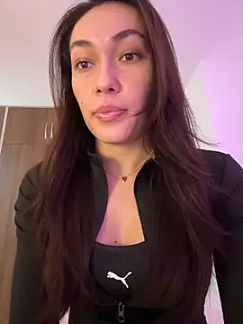 MichelleFerry  online show from February 2026 04:38:02 AM