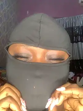 Snapshot of sweet1111 chatting on December 2024 10:49:02 PM sweet1111 online show from December 2024 10:49:02 PM