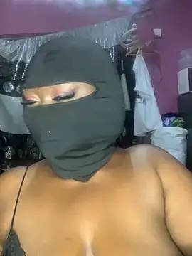 Snapshot of sweet1111 chatting on January 2025 09:31:01 PM sweet1111 online show from January 2025 09:31:01 PM