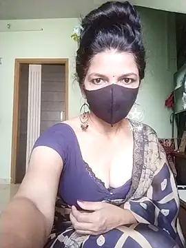 Shuttii 25 online show from October 2025 05:18:01 AM