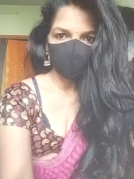 Shuttii 25 online show from February 2026 04:19:02 AM