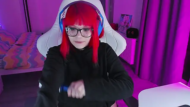 Yumi Youkai online show from February 2025 04:22:01 PM