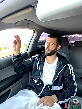 ElChapoGuzman95 online show from October 2025 05:30:01 AM