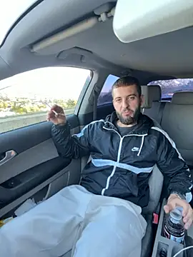 ElChapoGuzman95 online show from October 2025 06:03:01 AM