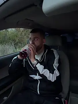 ElChapoGuzman95 online show from October 2025 04:53:01 AM