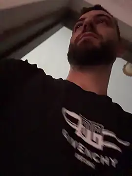 ElChapoGuzman95 online show from January 2026 07:02:02 AM