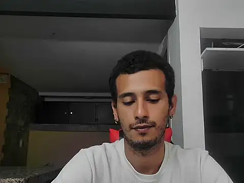 talktome4 online show from April 2026 07:59:01 PM