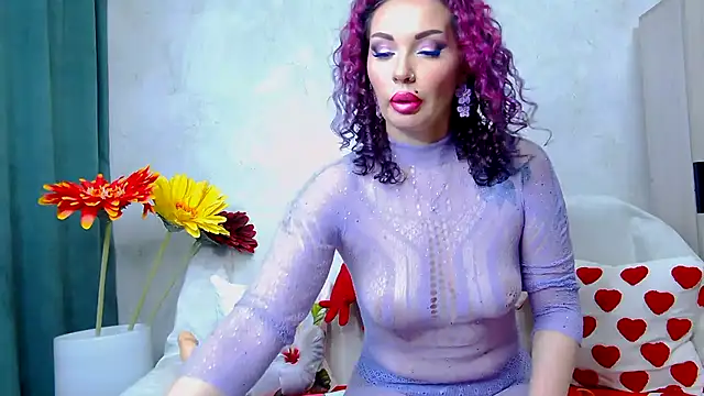 Snapshot of Darina_Monclie chatting on June 2026 04:12:02 AM Darina Monclie online show from June 2026 04:12:02 AM