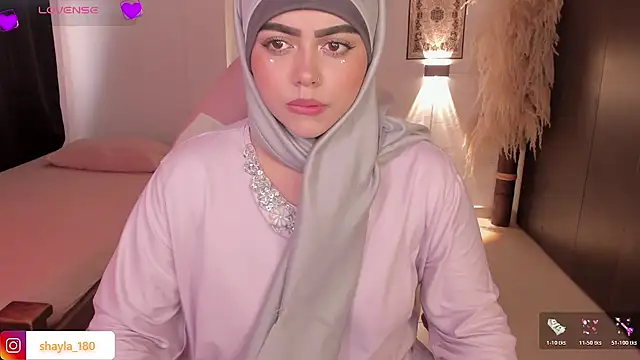 shayla 18 online show from November 2025 09:37:02 PM