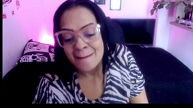 Snapshot of menfismuller2 chatting on December 2025 10:27:02 PM menfismuller2 online show from December 2025 10:27:02 PM