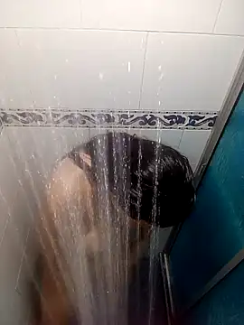 Dione   online show from February 2026 07:29:02 PM