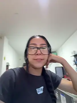  alabina  online show from April 2026 03:06:01 PM