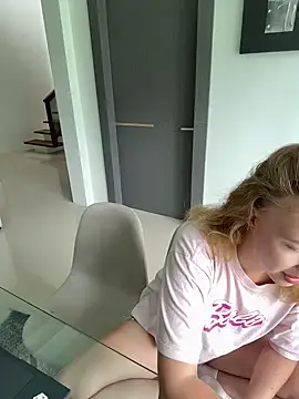 Nura n Sarah online show from March 2025 05:13:01 AM