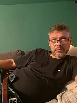 Mikemike19m online show from January 2025 01:42:01 PM