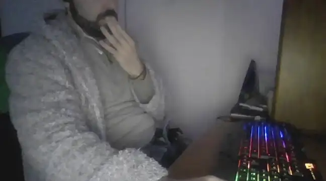 joaodias 97 online show from December 2024 06:42:02 PM