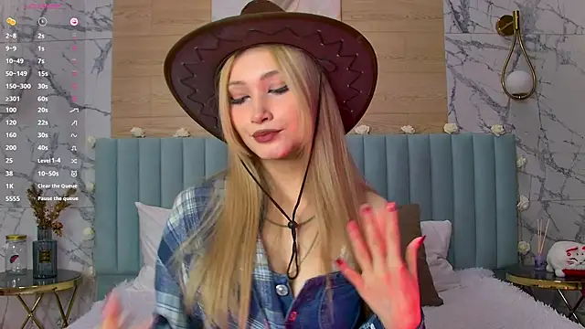 CarolReeves online show from February 2025 05:59:02 AM