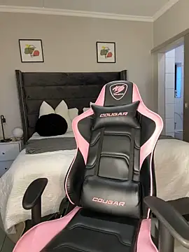 Snapshot of Neelo-Smith chatting on February 2025 03:51:01 AM Neelo-Smith online show from February 2025 03:51:01 AM