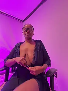 Snapshot of Neelo-Smith chatting on June 2026 06:41:02 AM Neelo-Smith online show from June 2026 06:41:02 AM