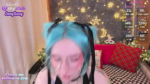 Snapshot of EmmyBunny chatting on December 2024 03:04:01 PM EmmyBunny online show from December 2024 03:04:01 PM