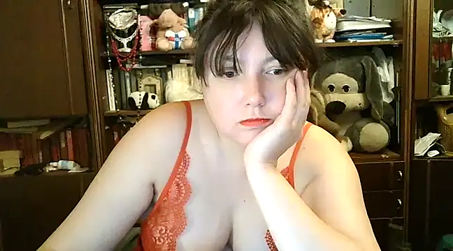 CarrieQPeach online show from December 2024 07:04:02 PM