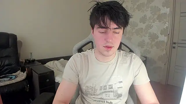 Knuckles17 online show from March 2026 01:55:01 PM