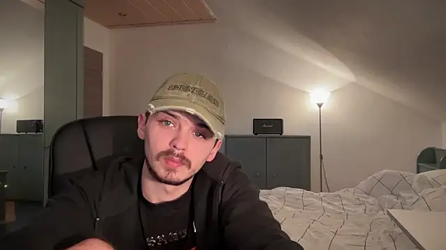 Snapshot of naked_psy chatting on January 2025 09:13:01 AM naked psy online show from January 2025 09:13:01 AM