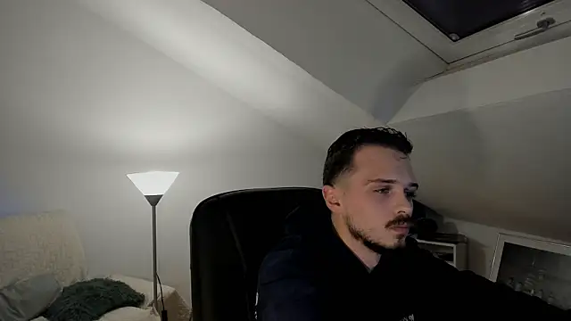 Snapshot of naked_psy chatting on September 2025 07:04:02 PM naked psy online show from September 2025 07:04:02 PM