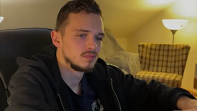 Snapshot of naked_psy chatting on December 2025 02:00:01 PM naked psy online show from December 2025 02:00:01 PM