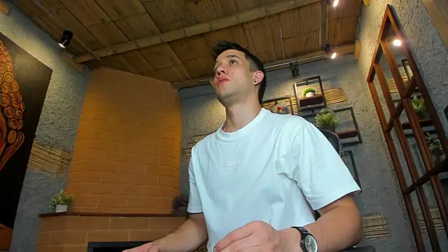 alexgiraldo  online show from February 2025 11:23:02 AM