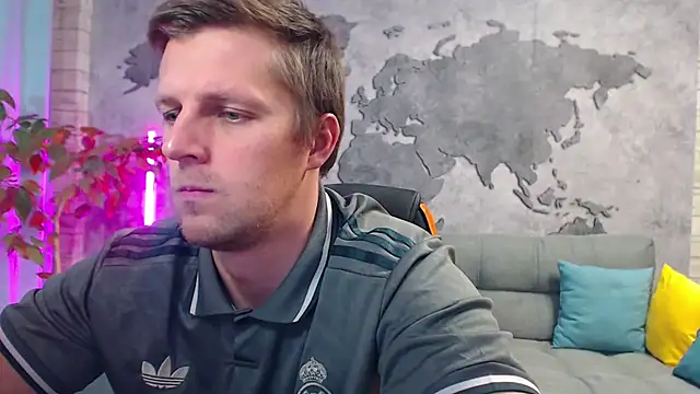 VikingChrisss online show from December 2025 11:30:02 AM