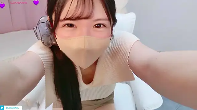 Snapshot of anchan_ chatting on June 2026 01:03:01 PM anchan online show from June 2026 01:03:01 PM