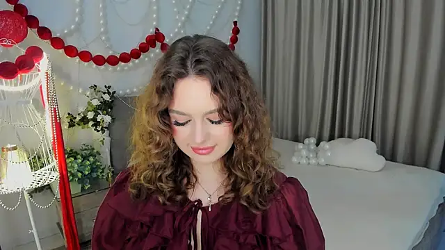 MiracleCurly online show from March 2026 10:04:02 AM