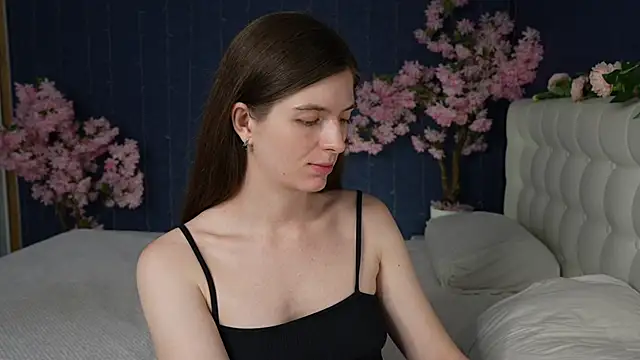 Snapshot of -Mirror-Girl- chatting on June 2026 03:46:02 PM -Mirror-Girl- online show from June 2026 03:46:02 PM