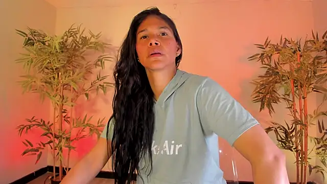  aish a  online show from November 2025 07:17:01 PM