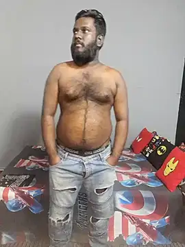 Rayansmith  online show from November 2025 11:47:02 PM