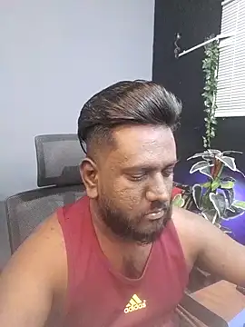 Rayansmith  online show from December 2025 10:04:02 PM