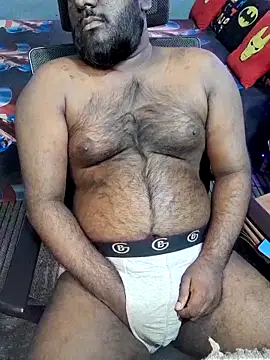 Snapshot of Rayansmith_ chatting on December 2025 11:46:01 PM Rayansmith online show from December 2025 11:46:01 PM