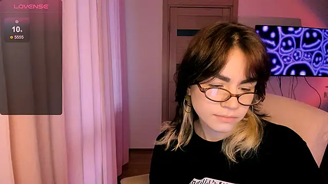 Snapshot of _selectrra chatting on January 2025 11:37:02 AM  selectrra online show from January 2025 11:37:02 AM