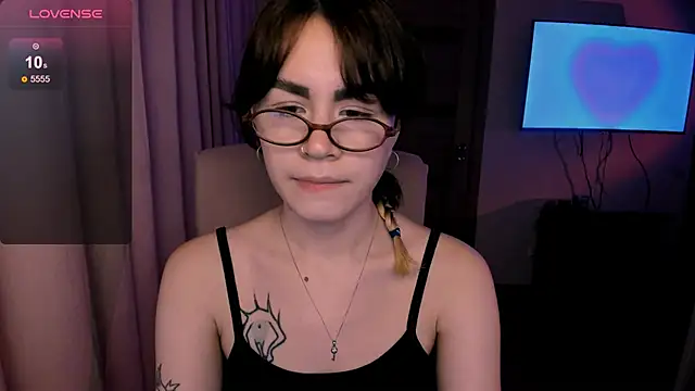 Snapshot of _selectrra chatting on January 2025 02:10:02 PM  selectrra online show from January 2025 02:10:02 PM