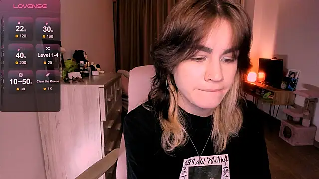 Snapshot of _selectrra chatting on February 2025 03:09:02 PM  selectrra online show from February 2025 03:09:02 PM