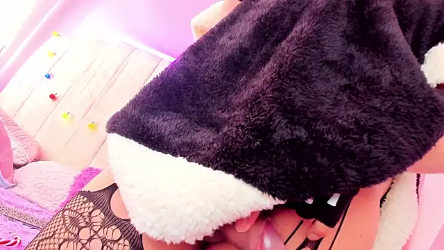 Snapshot of Satuurn_ chatting on December 2024 07:26:02 PM Satuurn online show from December 2024 07:26:02 PM